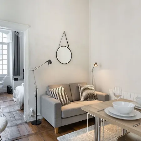 L'horloge By Cocoonr Apartment